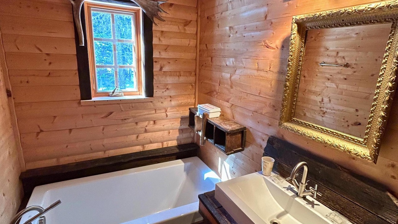 Photo of Bathroom in La Malbaie