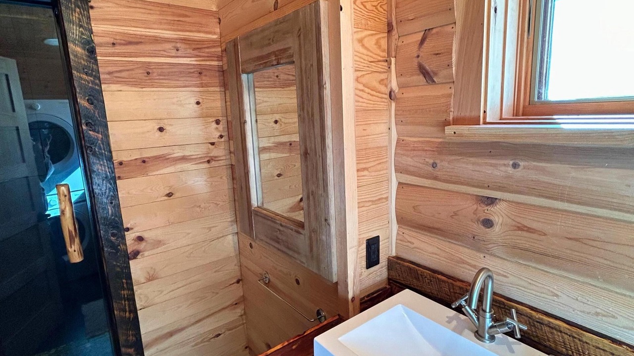 Photo of Bathroom in La Malbaie