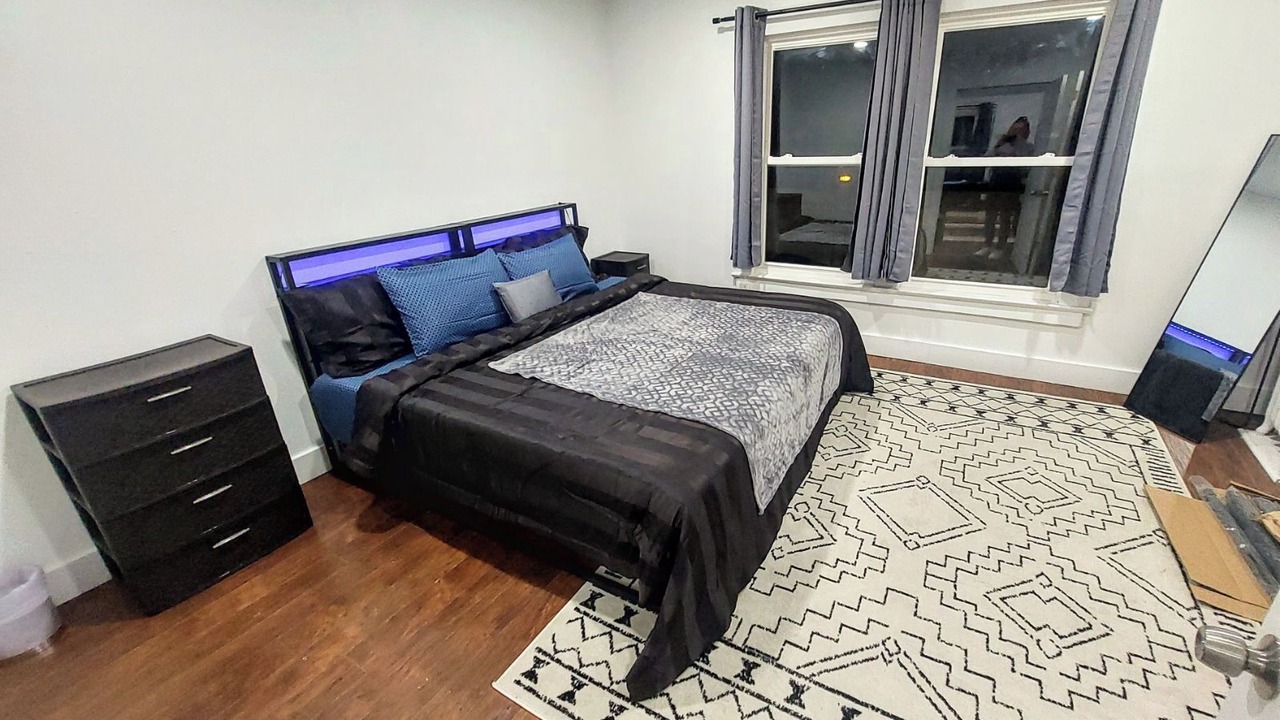 Photo of Bedroom in Buffalo