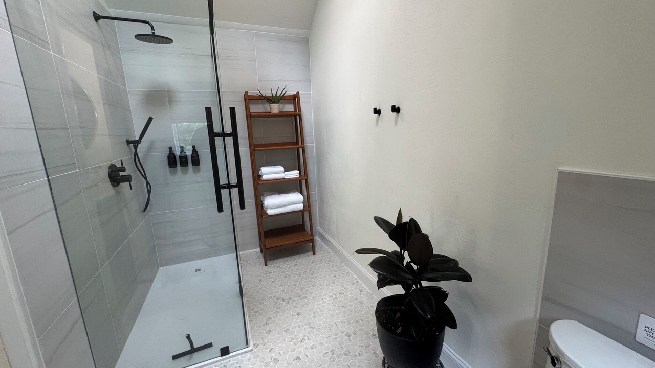 Photo of Bathroom in Garrison