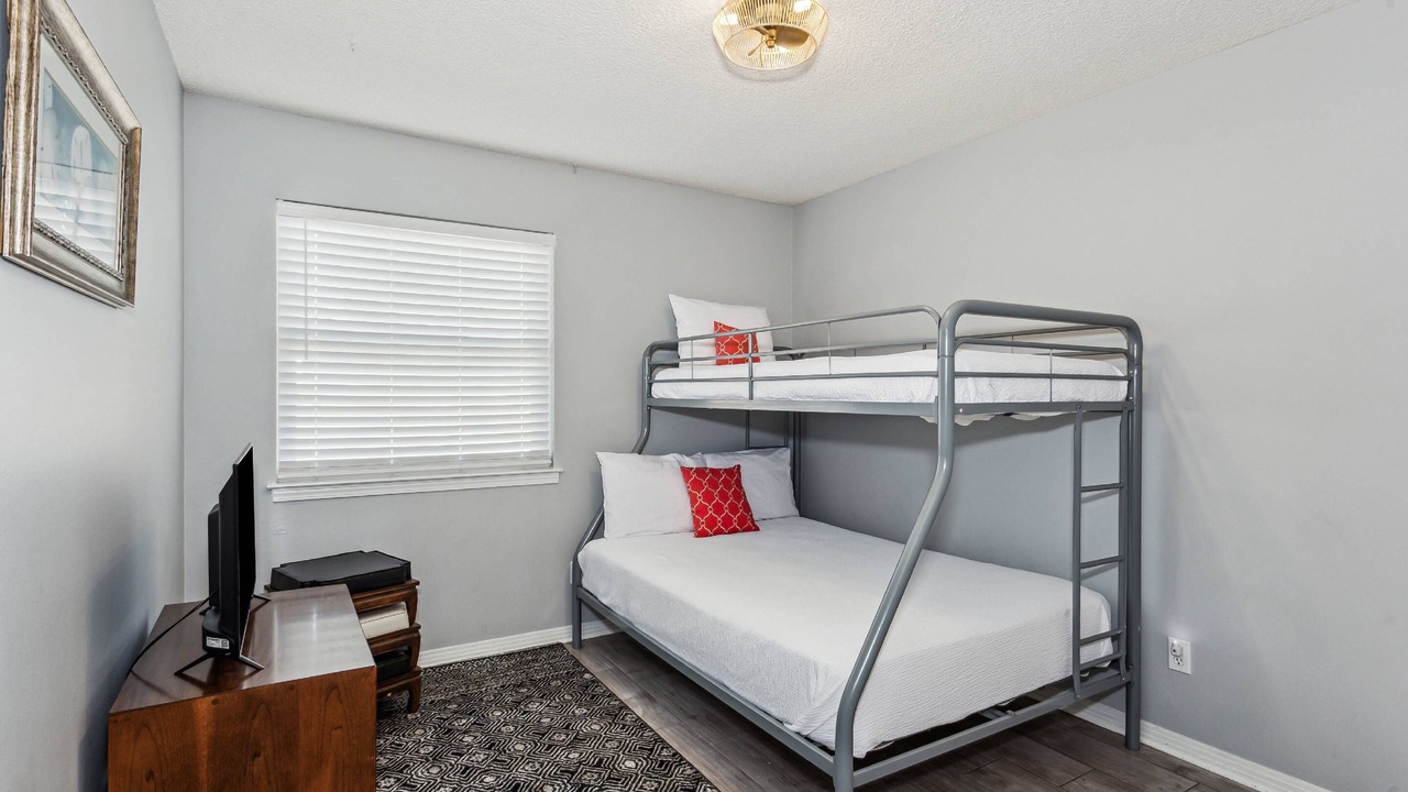 Photo of Bedroom in Ono Island