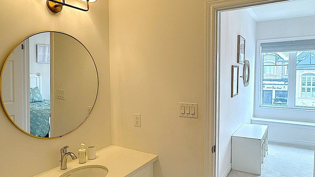 Photo of Bathroom in Oakville