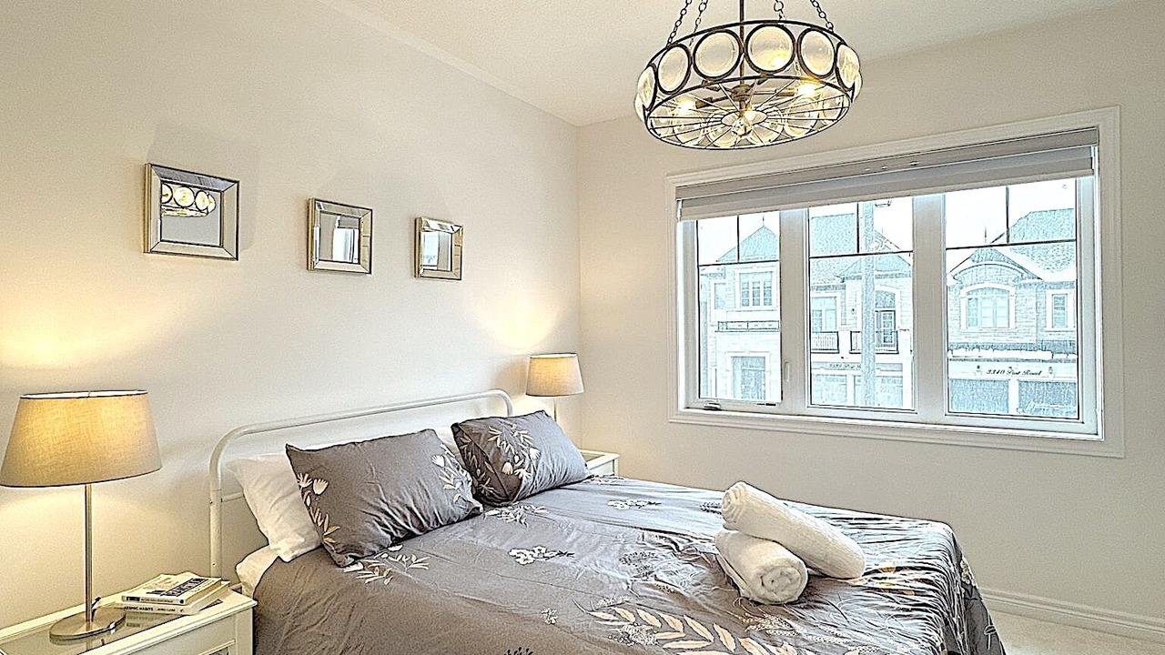 Photo of Bedroom in Oakville
