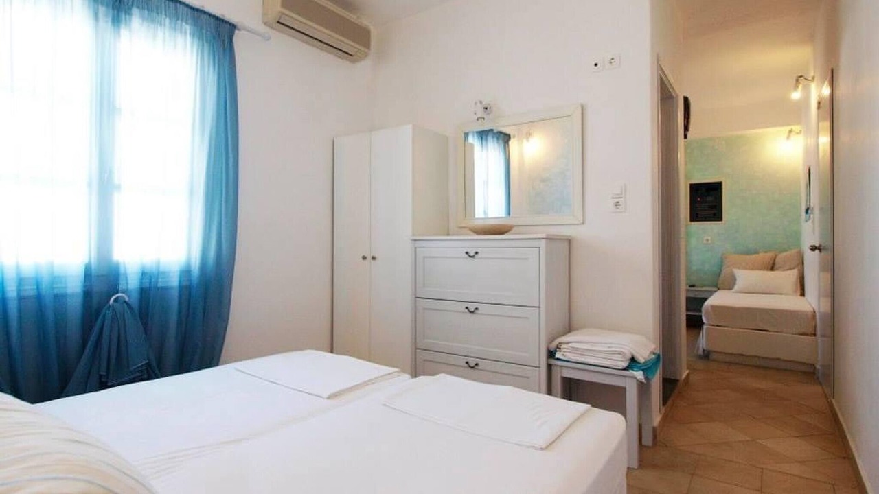 Photo of Bedroom in Ios