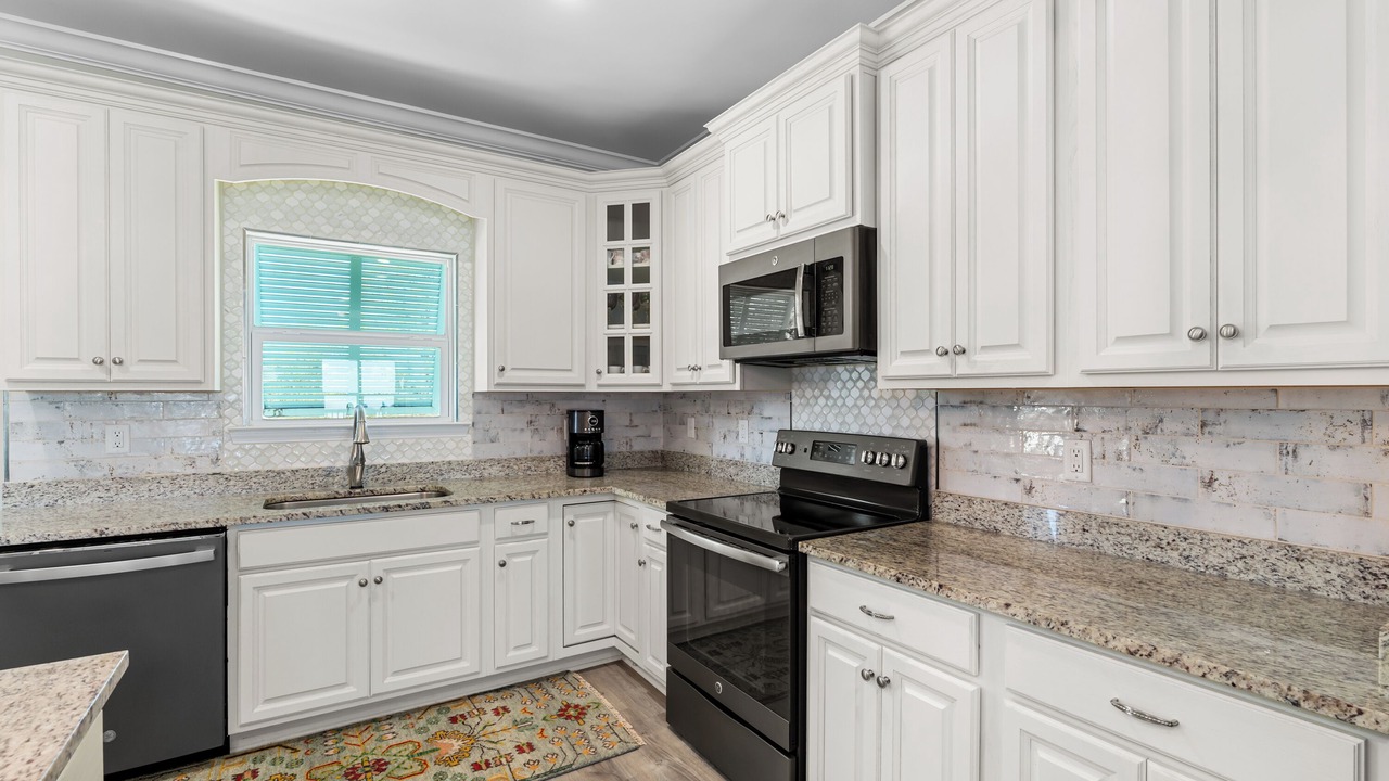 Photo of Kitchen in Pass Chateau Harbor