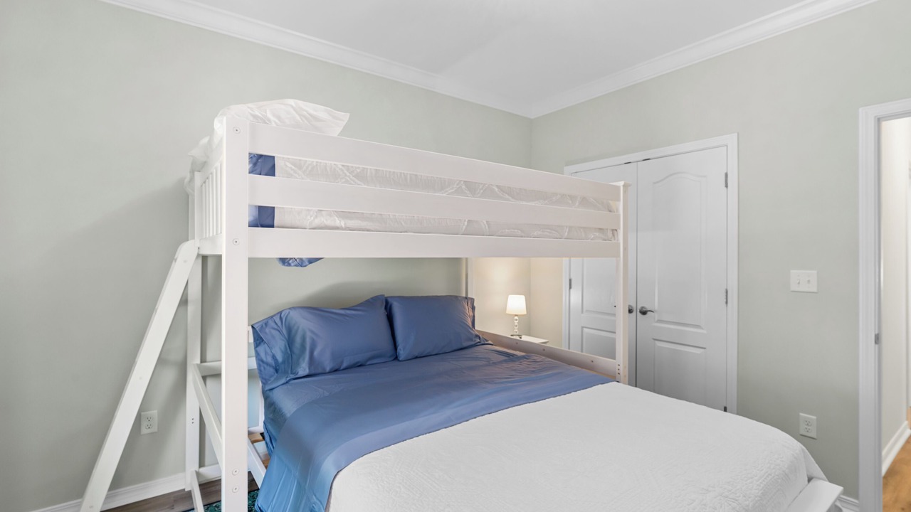 Photo of Bedroom in Pass Chateau Harbor