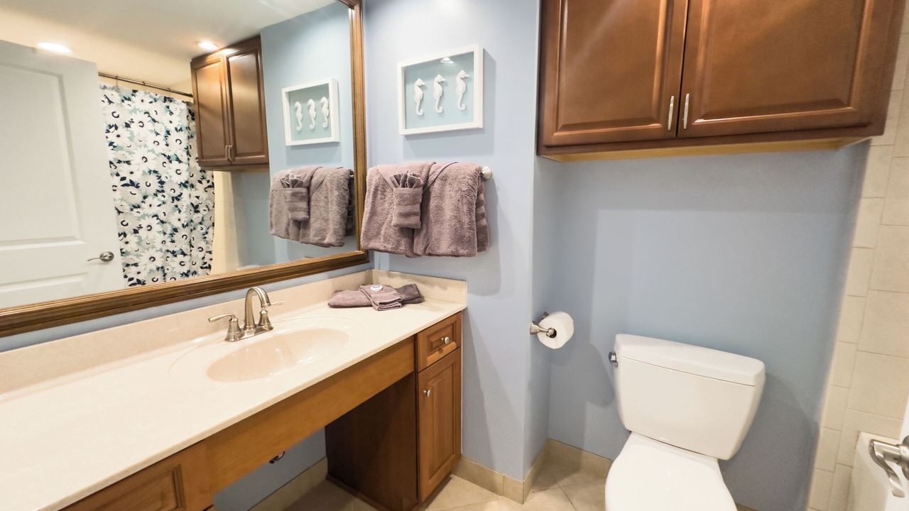 Photo of Bathroom in Ash