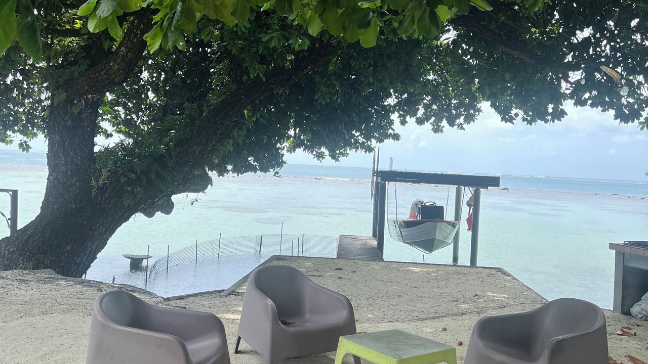 Photo of Patio Balcony in Teahupoo