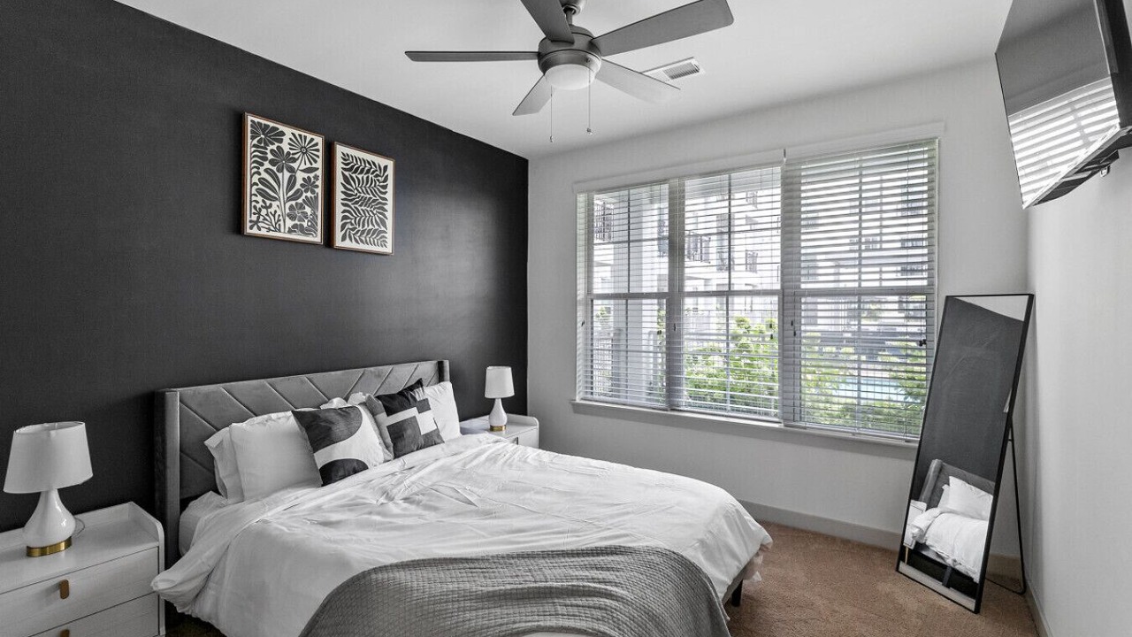 Photo of Bedroom in Forest Park