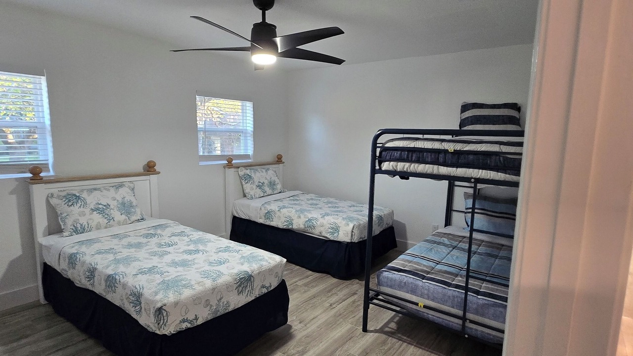 Photo of Bedroom in Ono Island
