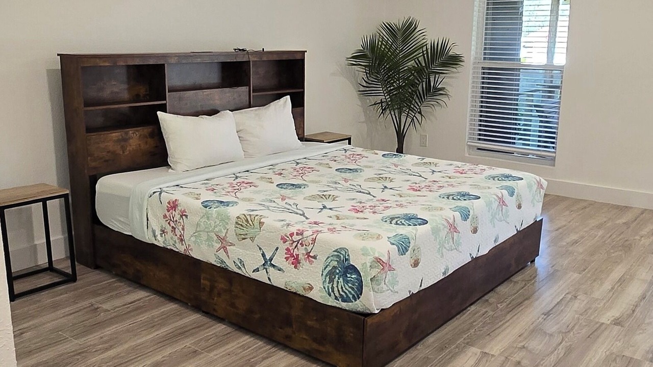 Photo of Bedroom in Ono Island