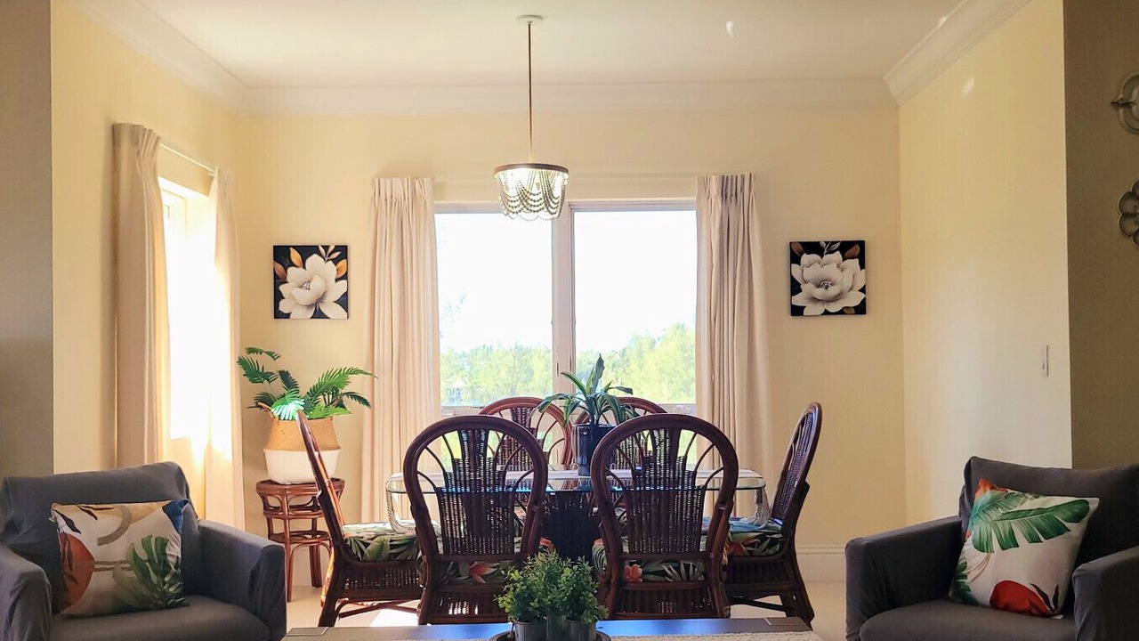 Photo of Bedroom in Bahamas Terrace