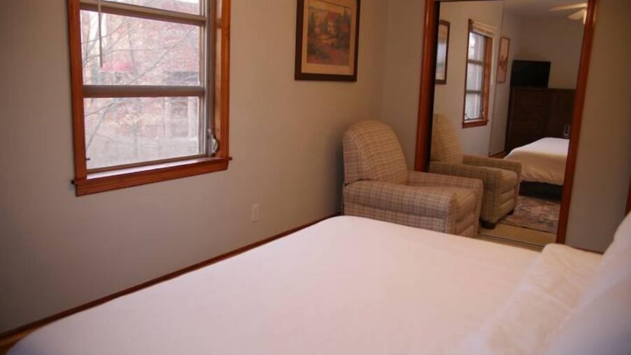 Photo of Bedroom in Wayne
