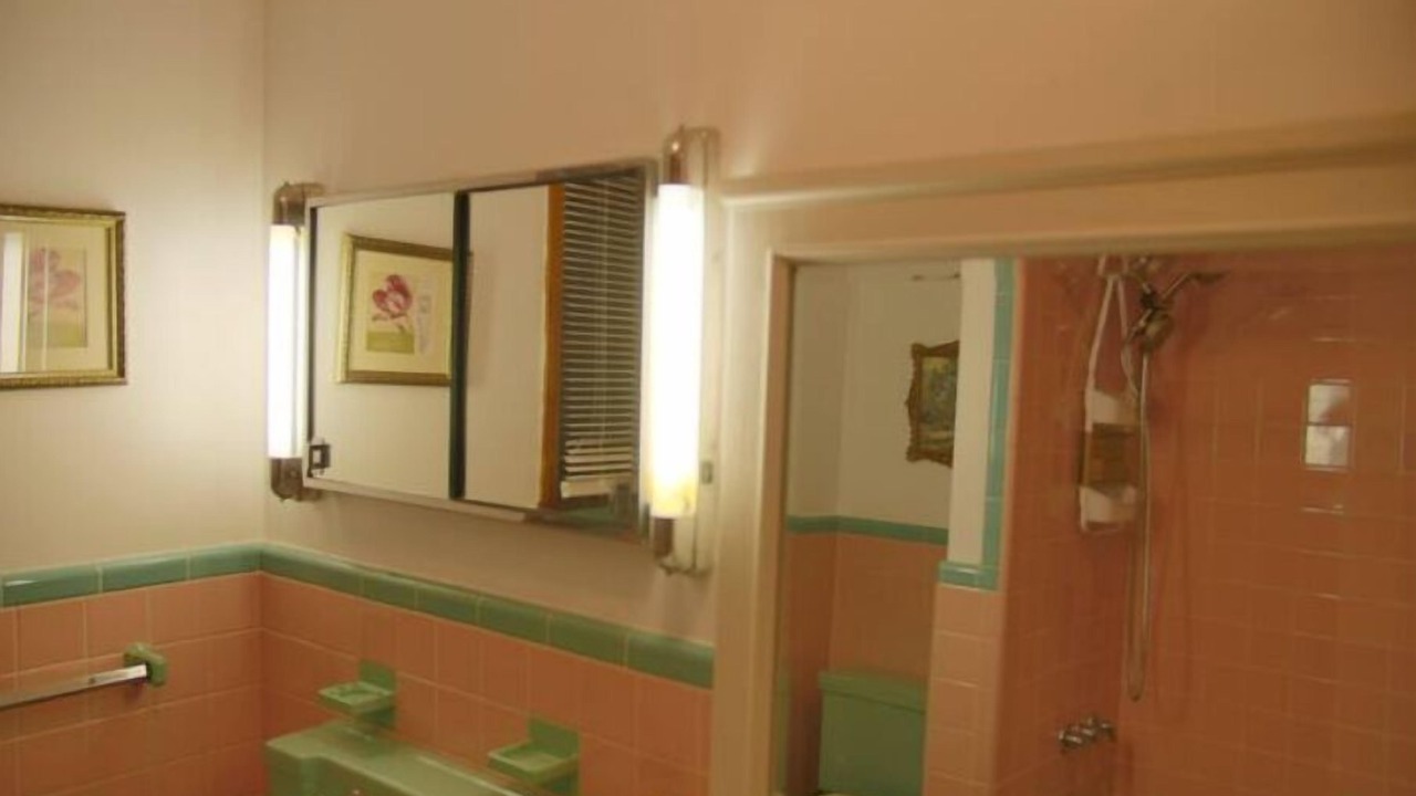 Photo of Bathroom in Wayne