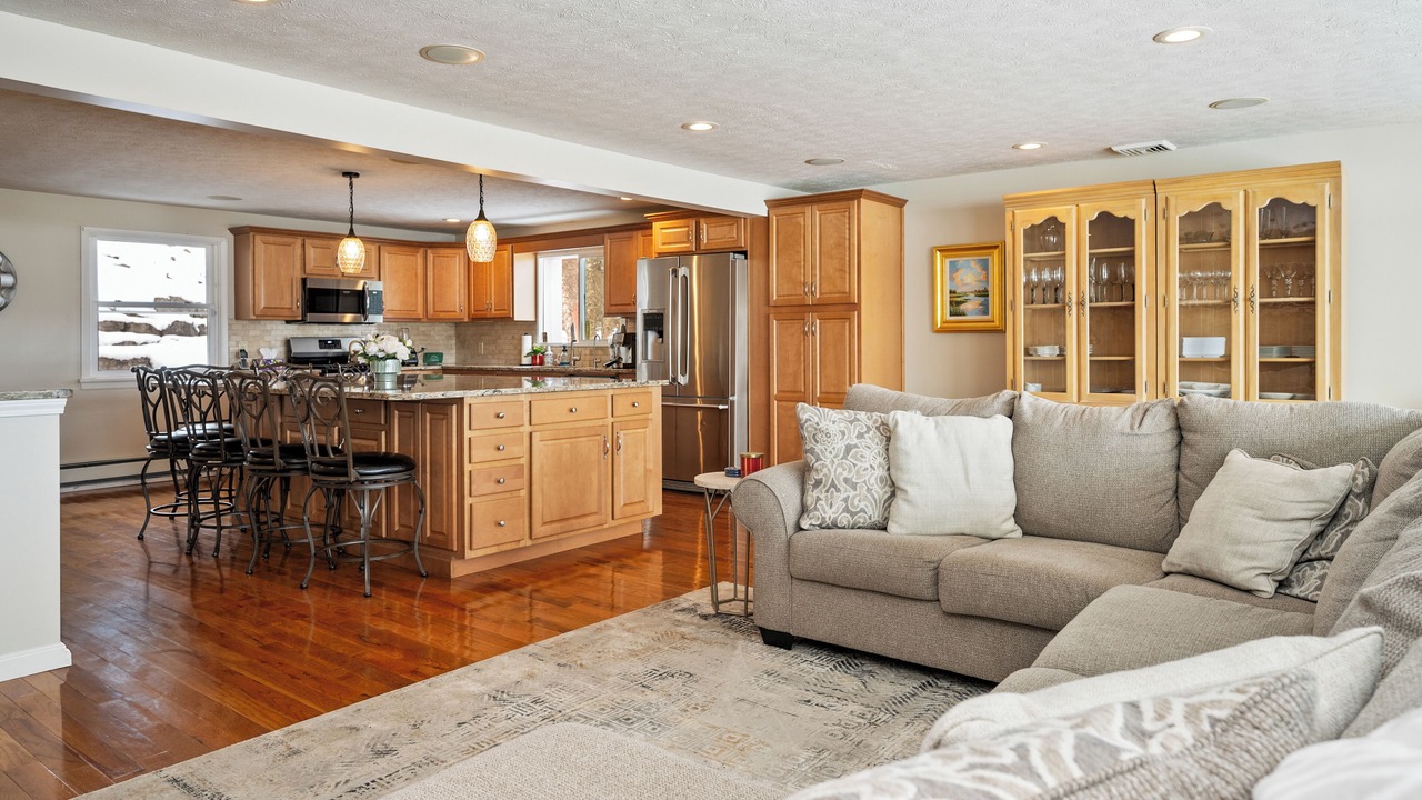 Photo of Livingroom in Rochester