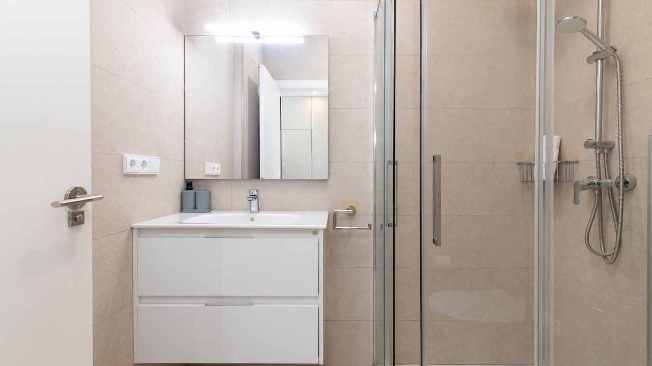 Photo of Bathroom in Extramurs