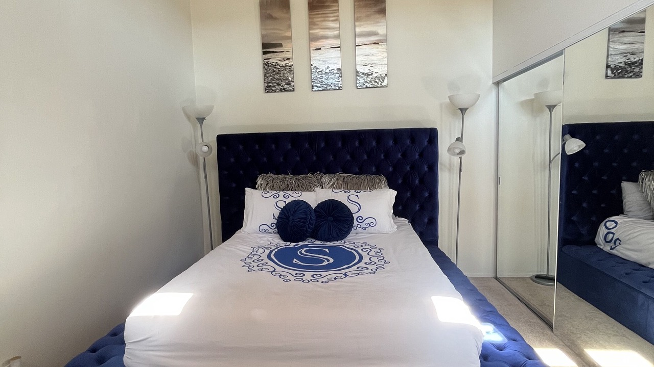 Photo of Bedroom in Encino