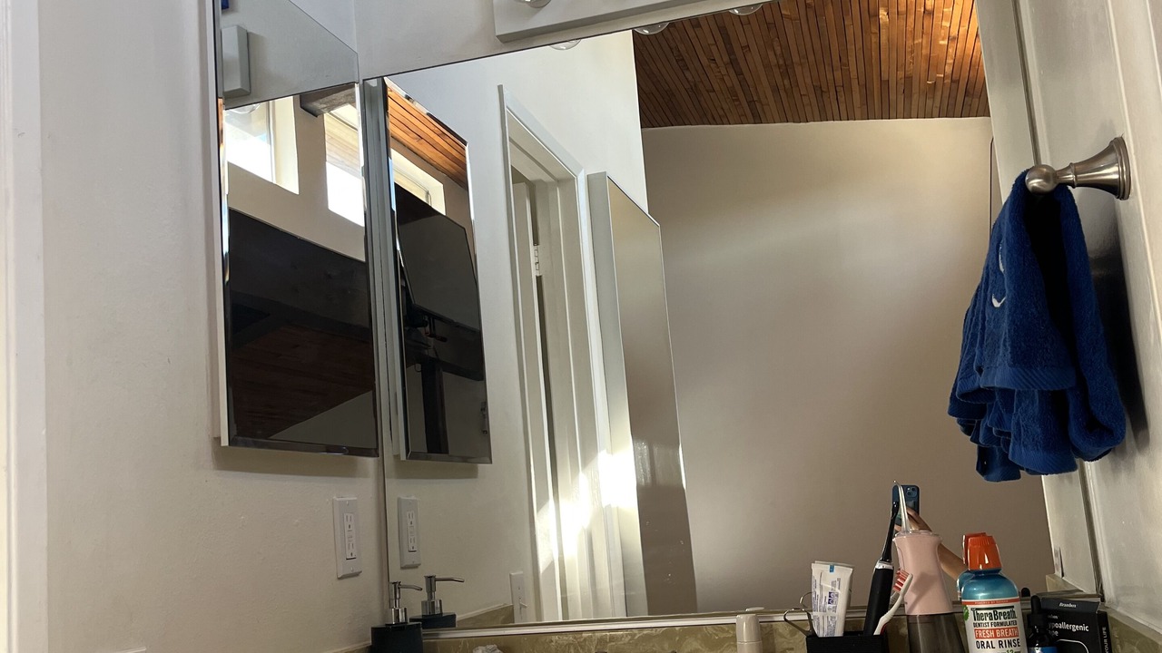 Photo of Bathroom in Encino
