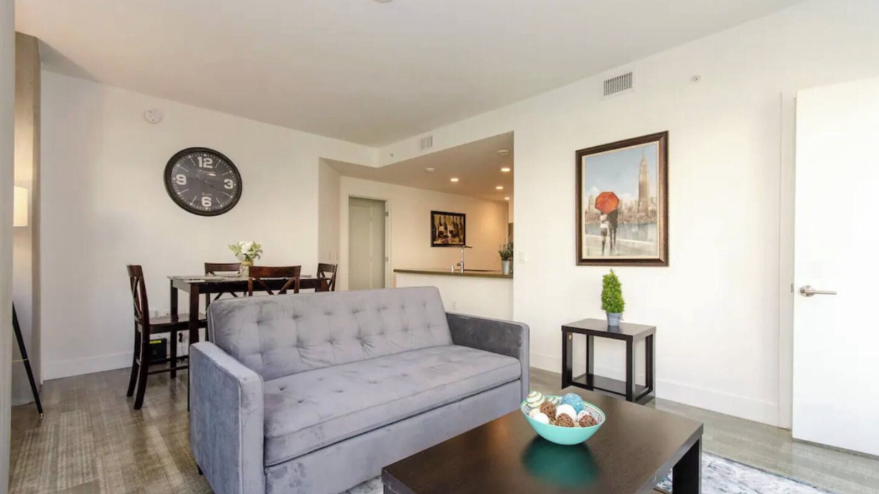 Photo of Livingroom in Historic Core