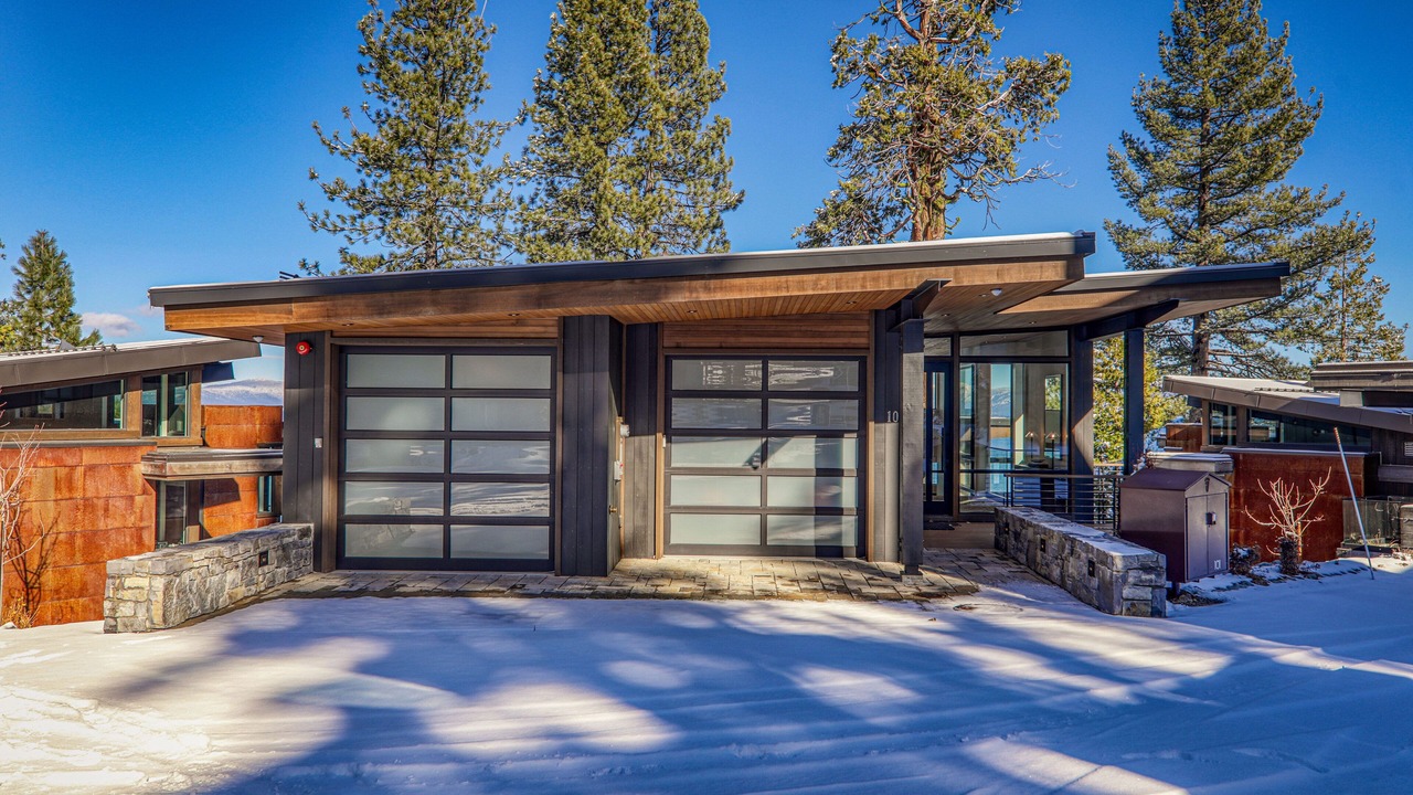 Photo of Outdoor in Tahoma