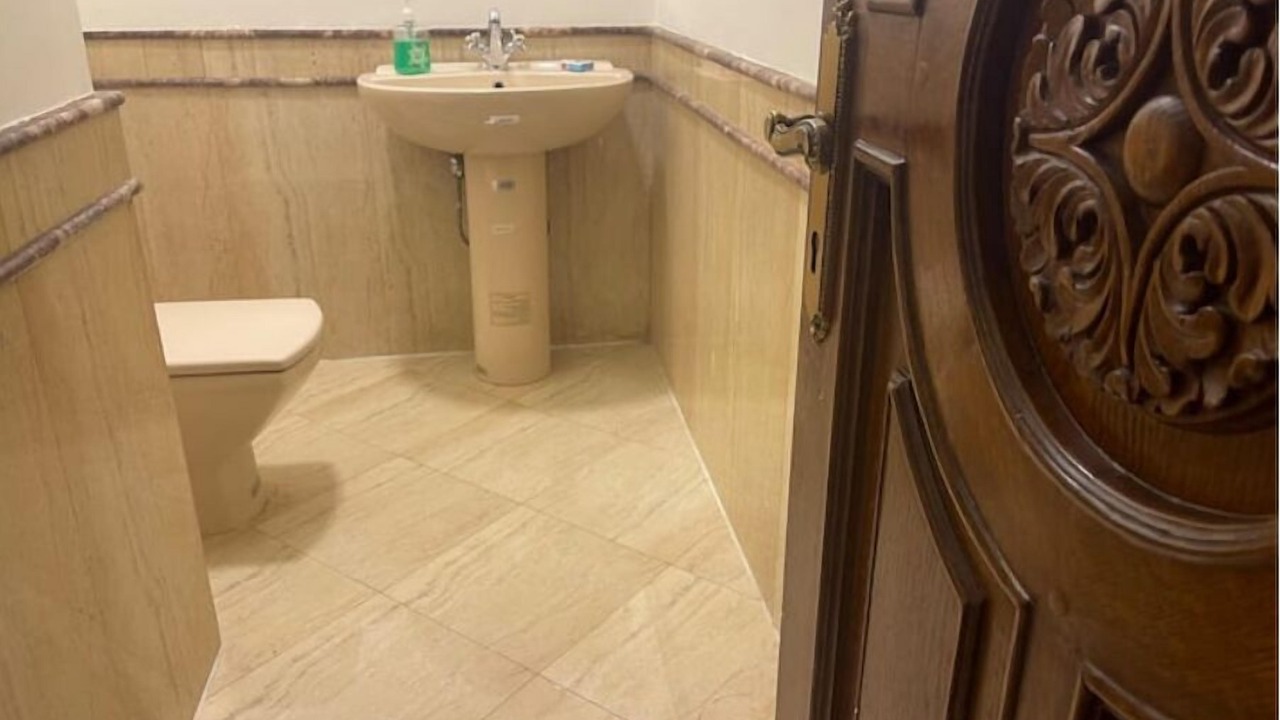 Photo of Bathroom in Al-Khalifa
