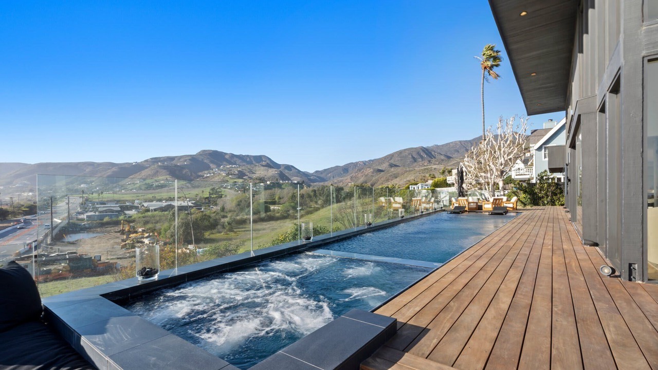 Photo of Others in Western Malibu