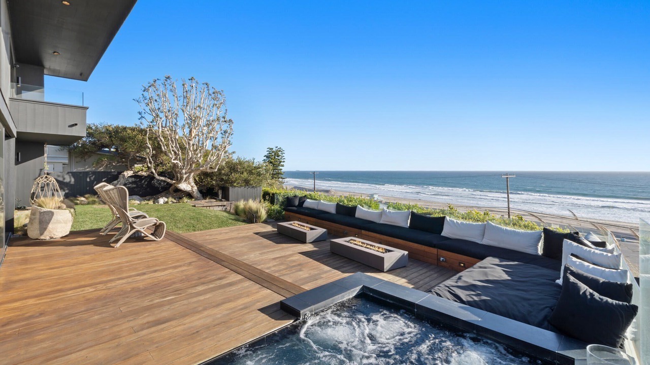 Photo of Others in Western Malibu