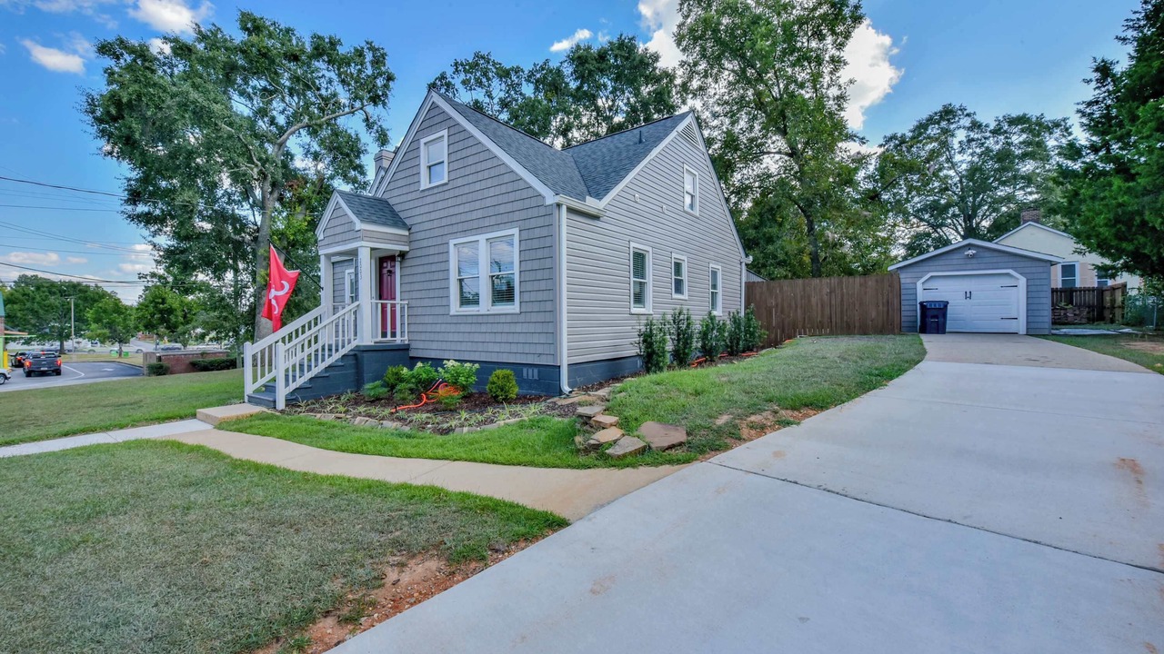 Photo of Outdoor in Northport