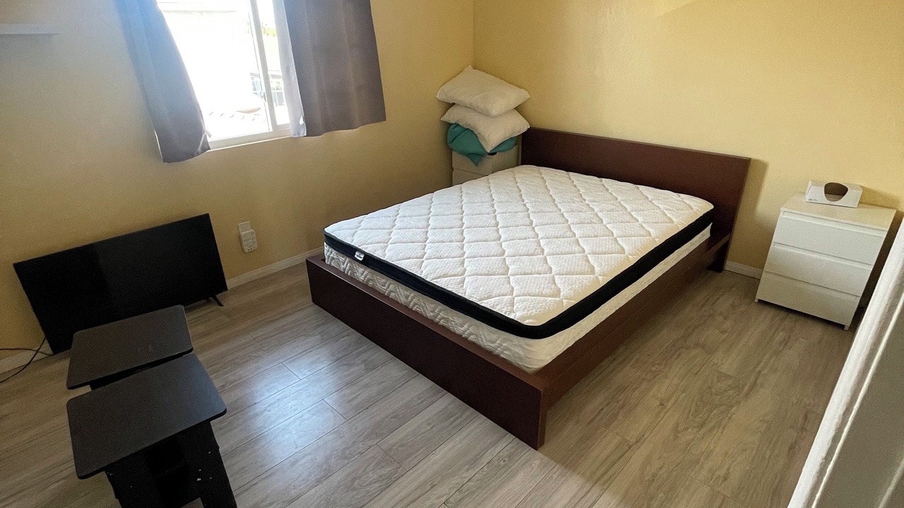 Photo of Bedroom in Anaheim Colony Historic District
