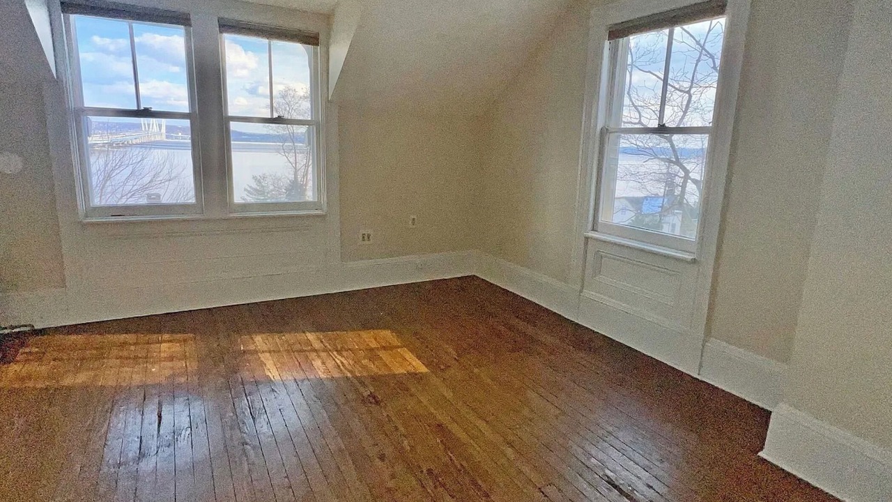 Photo of Others in Nyack