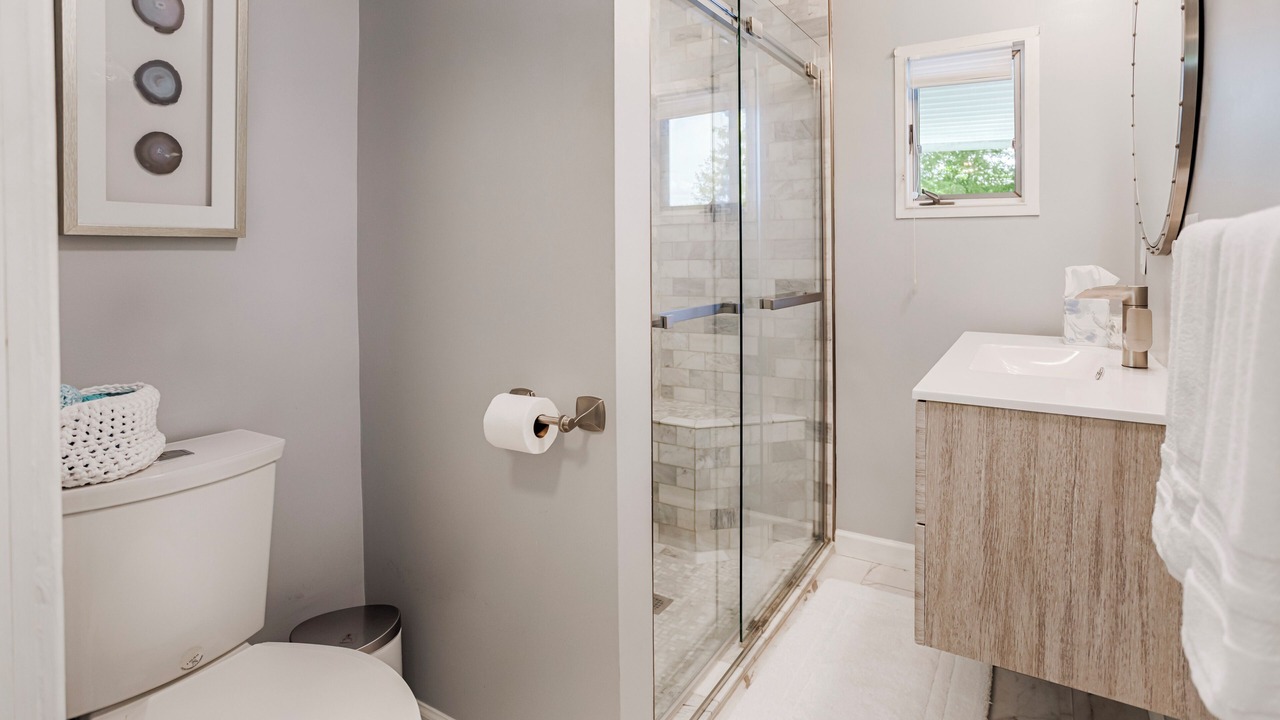 Photo of Bathroom in Valois