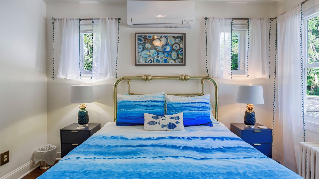 Photo of Bedroom in Valois