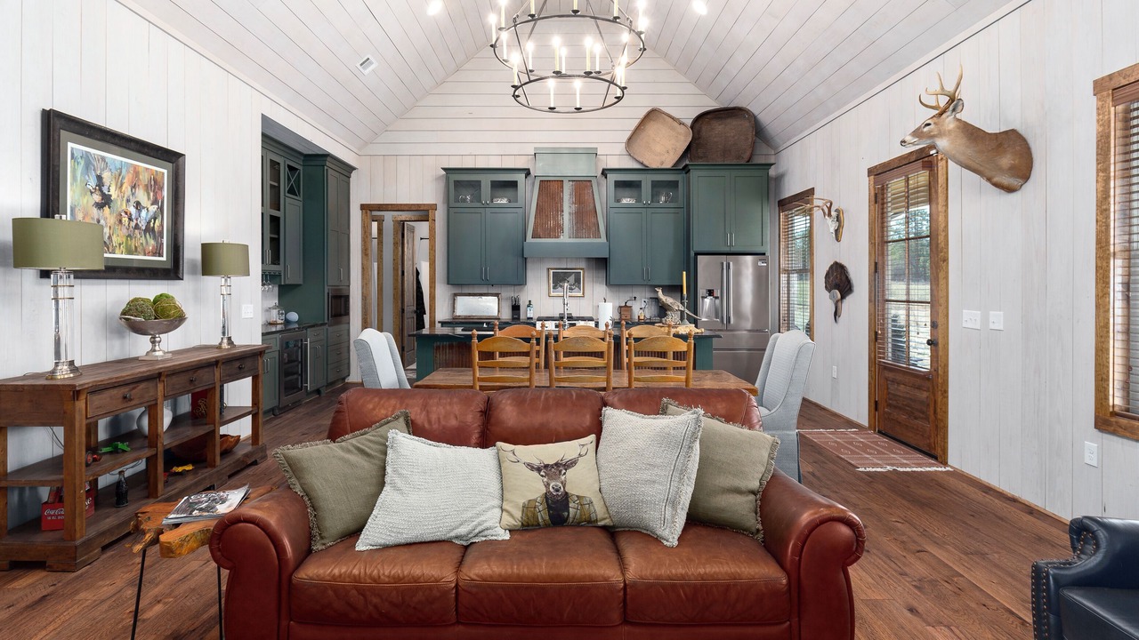 Photo of Livingroom in Union Springs