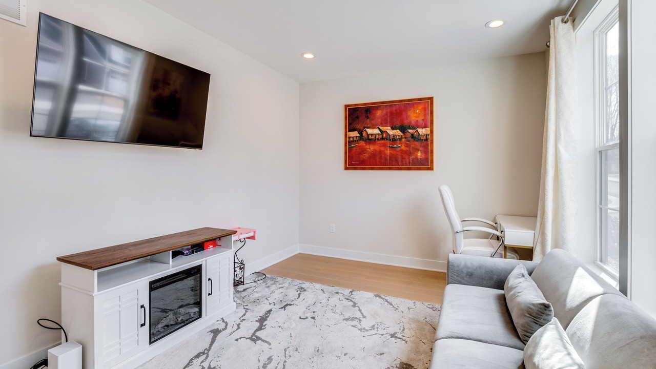 Photo of Livingroom in Rockaway
