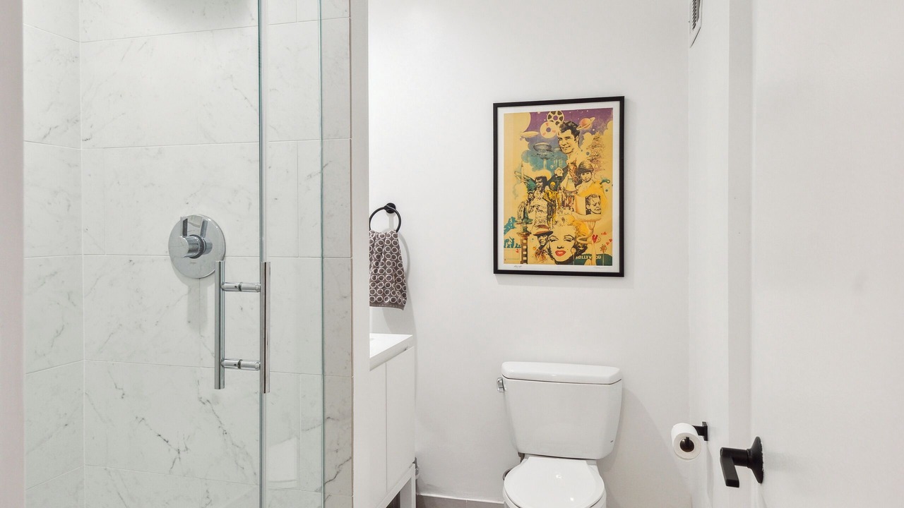 Photo of Bathroom in Hollywood