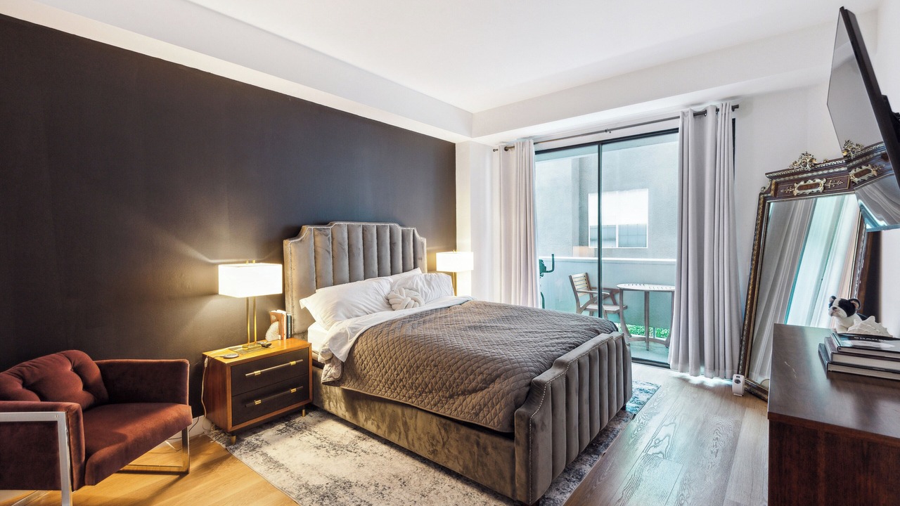 Photo of Bedroom in Hollywood
