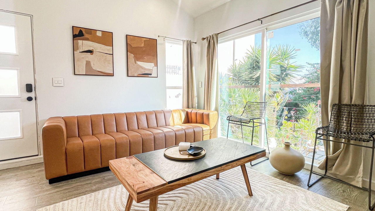 Photo of Livingroom in Ladera Heights