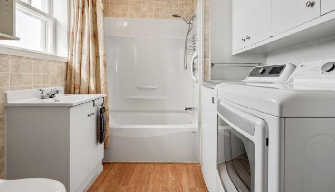 Photo of Bathroom in Lac-Etchemin