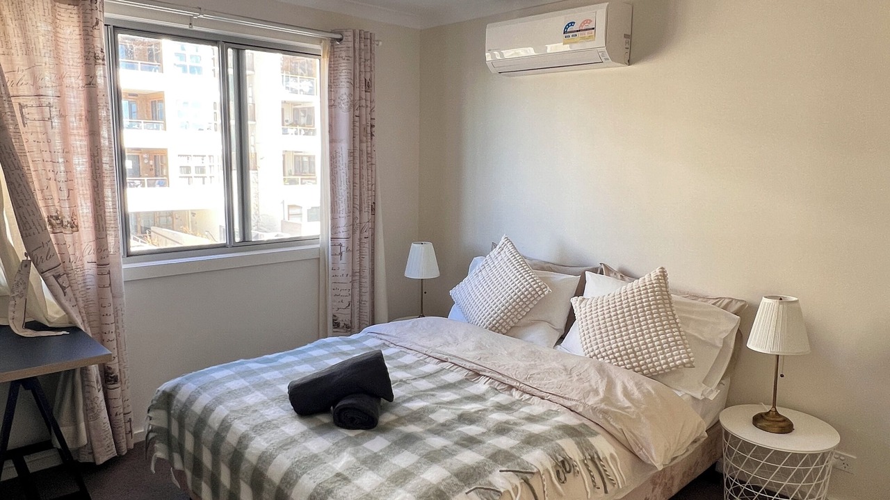 Photo of Bedroom in Coombs