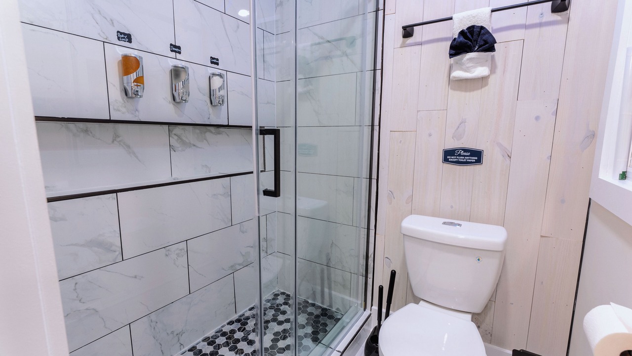 Photo of Bathroom in Orange