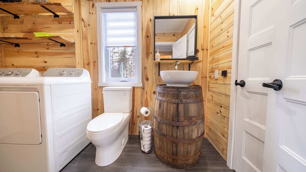 Photo of Bathroom in Saint-Alfred