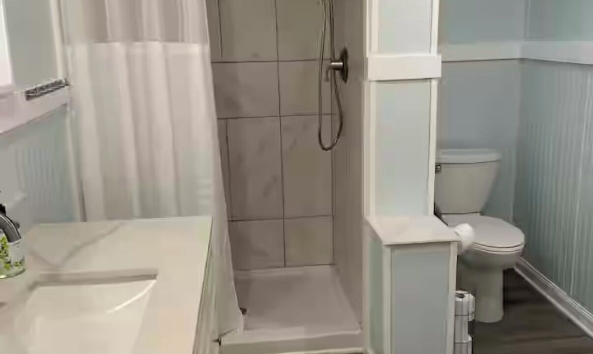 Photo of Bathroom in Wise