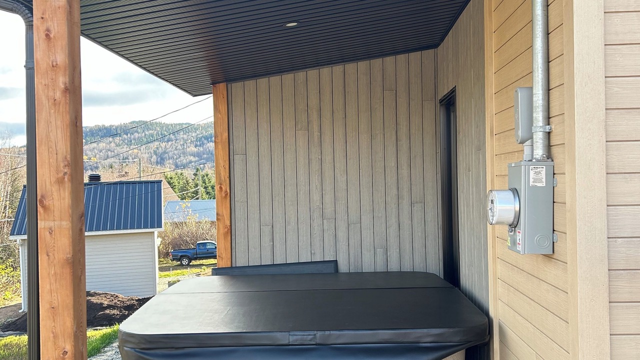 Photo of Patio Balcony in L'Anse-Saint-Jean