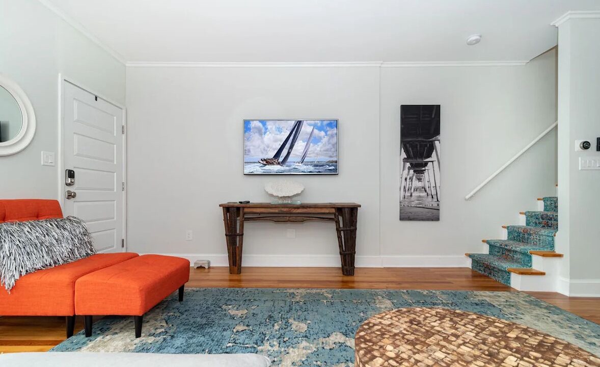 Photo of Livingroom in Margate City