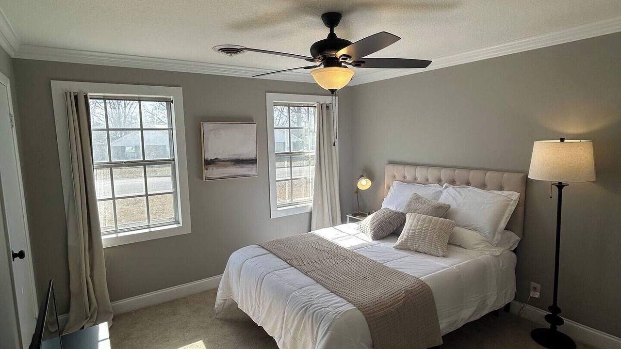Photo of Bedroom in Albertville
