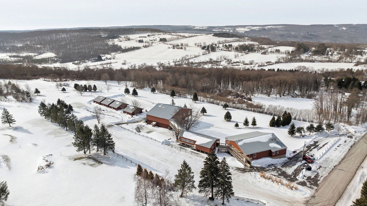Photo of Outdoor in Tully