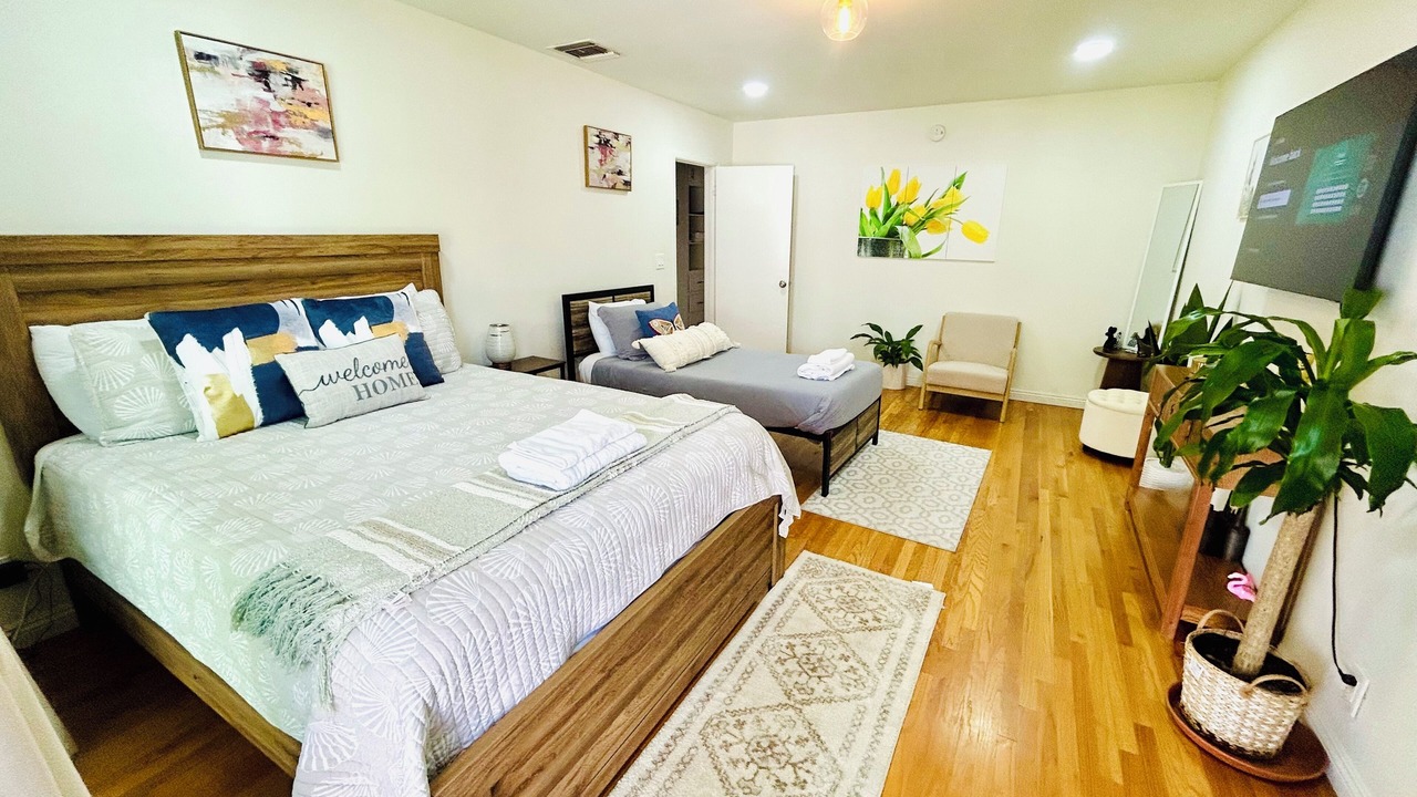 Photo of Bedroom in Montebello