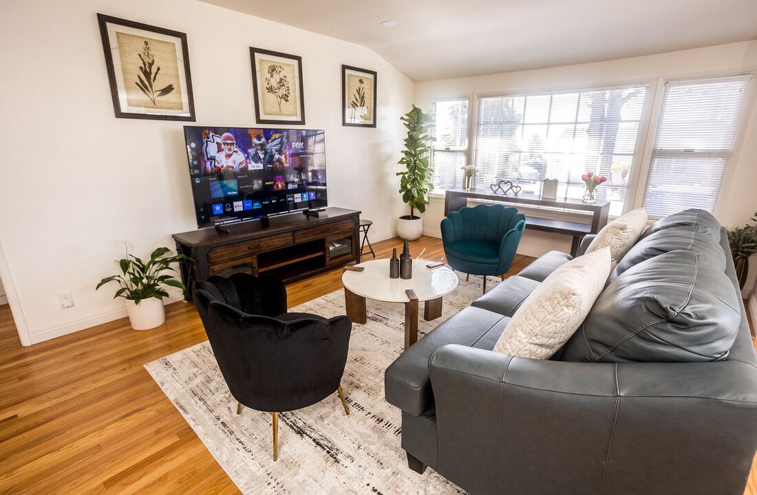 Photo of Livingroom in Montebello