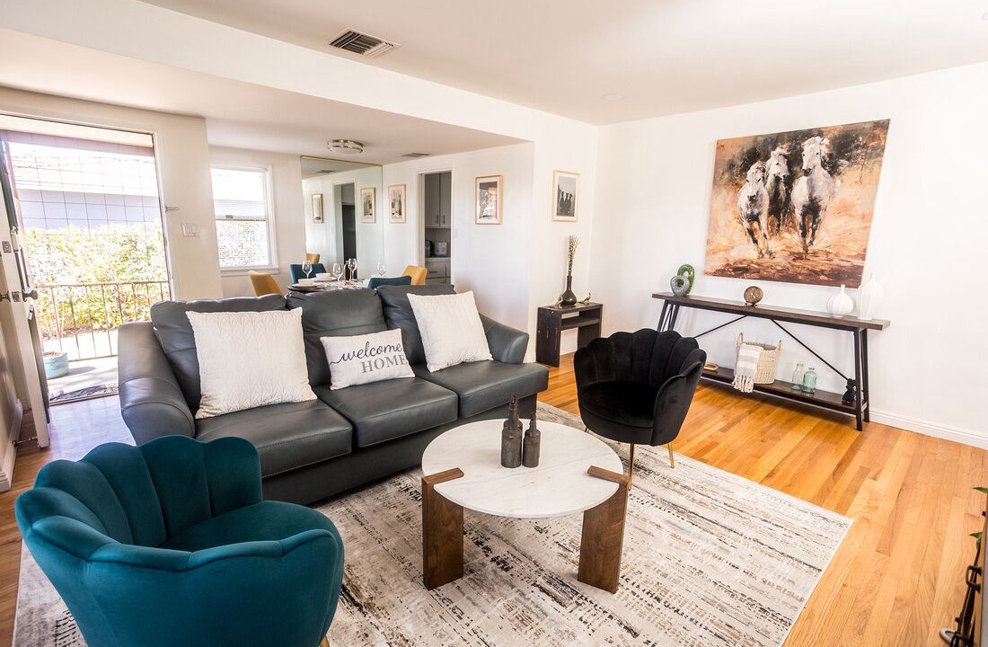 Photo of Livingroom in Montebello