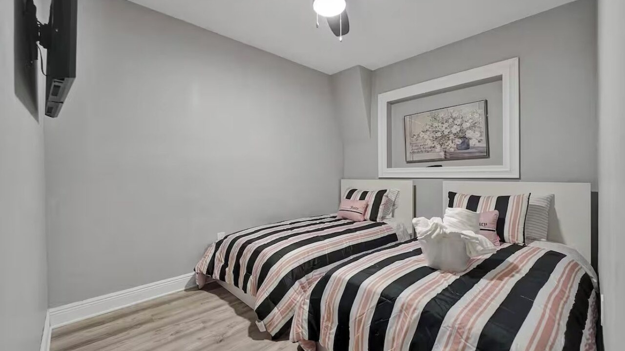 Photo of Bedroom in Golden Glades